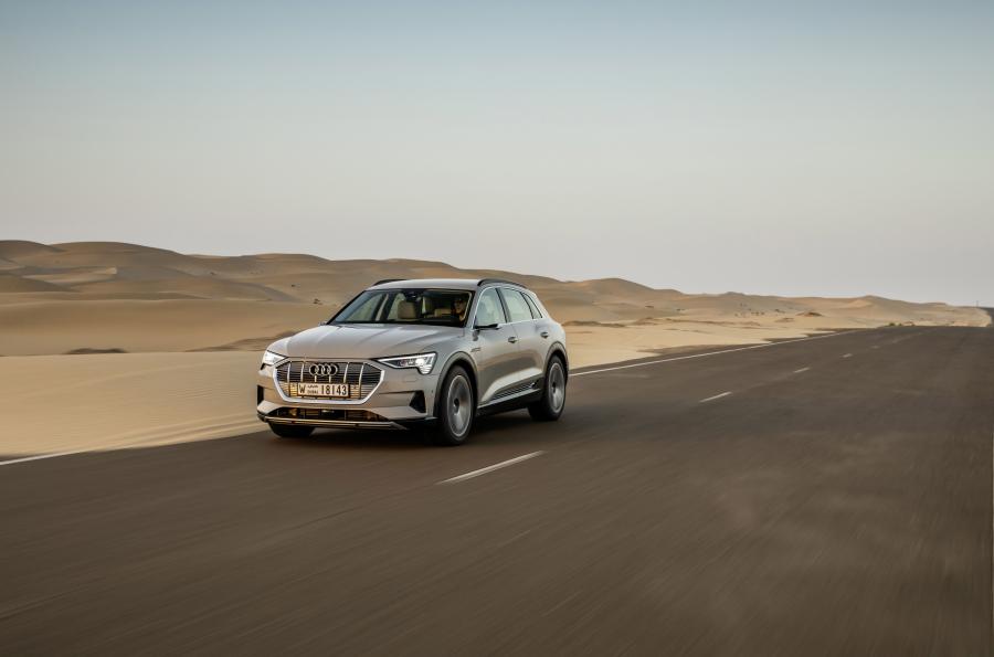  Audi e-tron 55 Quattro 2019 года  (WW) (фото 83 из 452)